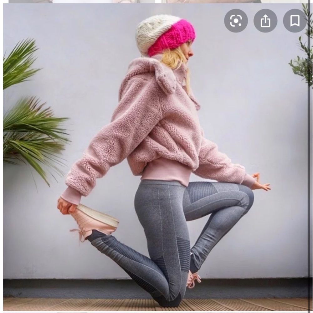Alo Yoga Foxy Sherpa Jacket small